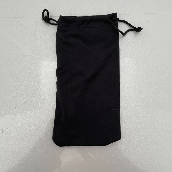 Liz Claiborne Sunglass Pouch Black 6.5 x 3.5 - Picture 2 of 2